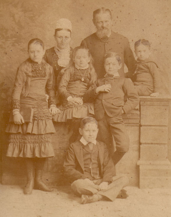 Frederick Lewis Dibblee senior, his wife and their children