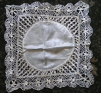 Maltese lace mat