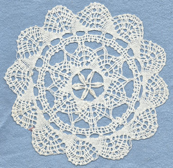 Bedfordshire lace mat