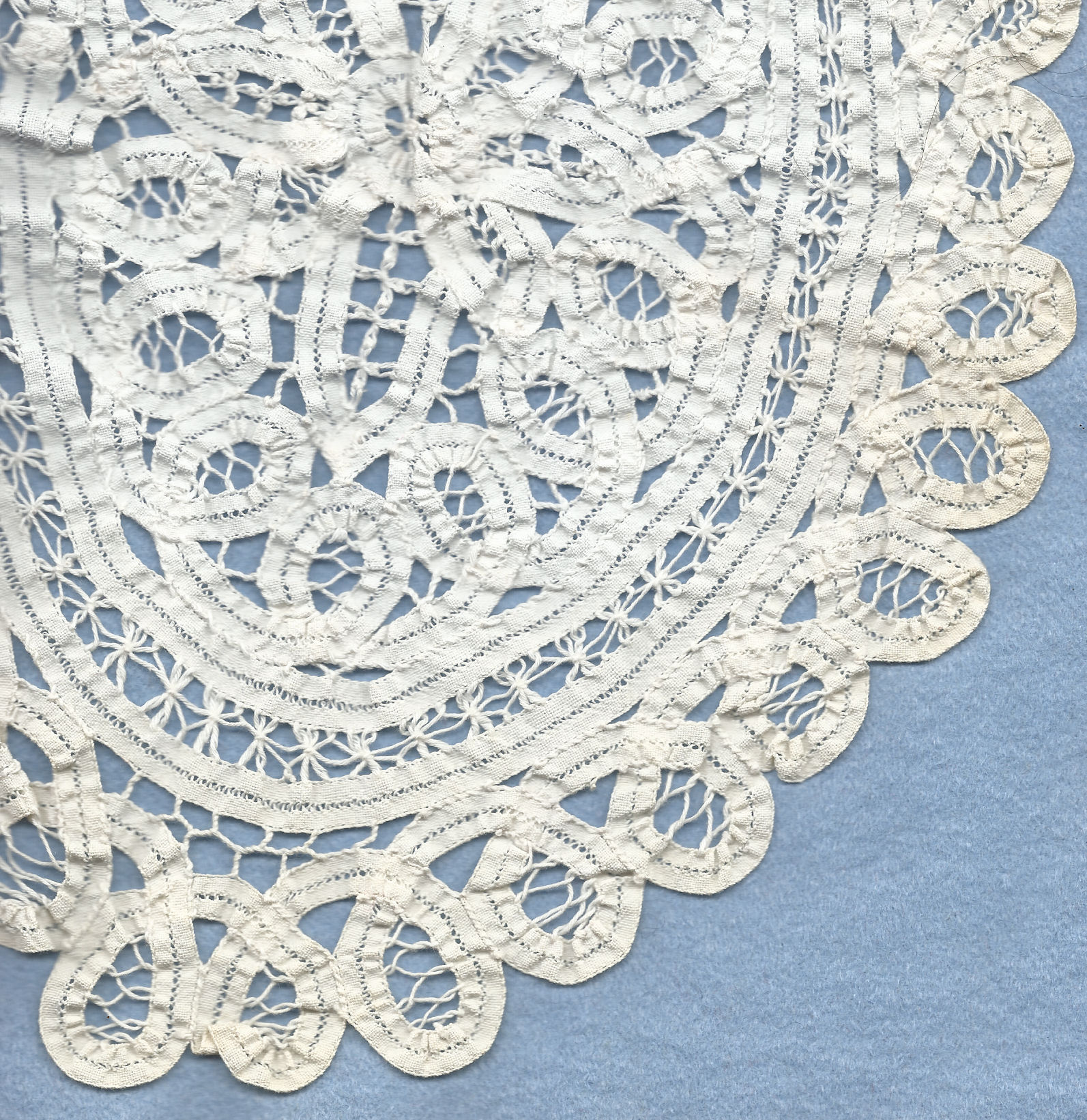Mixed tape lace - mat