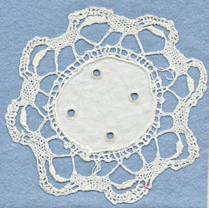 Cluny lace mat