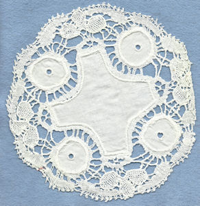 Bedfordshire lace mat