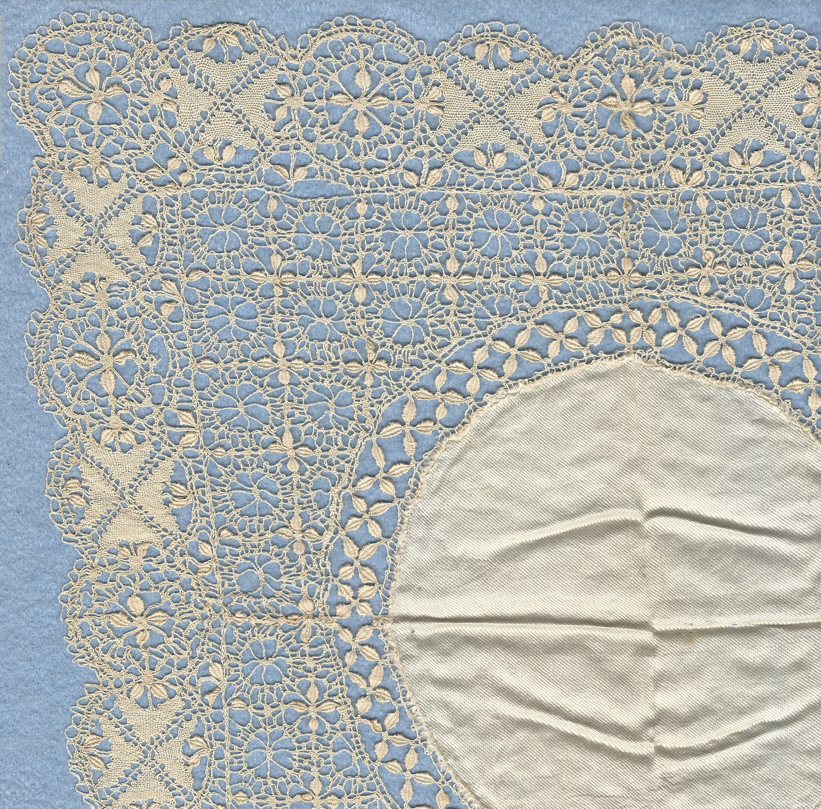 Maltese lace mat