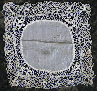 Maltese lace mat