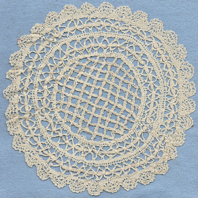 Bedfordshire lace mat