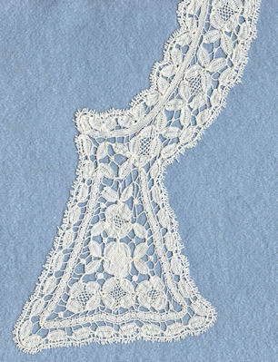Mixed tape lace - collar
