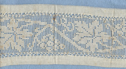 Filet lace