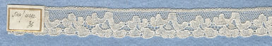Machine lace edging