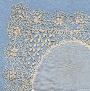 Maltese lace mat