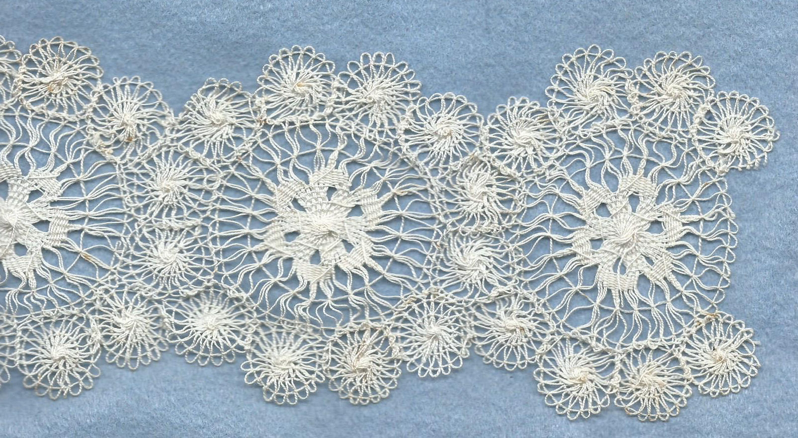 Tenerife lace strip