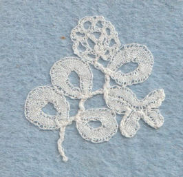 Single Honiton lace motif