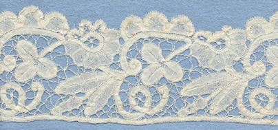 Honiton lace edging