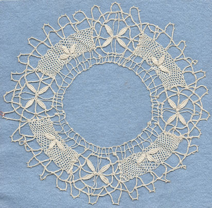 Bedfordshire lace mat edge
