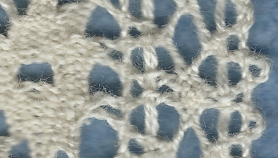 Machine lace - half stitch