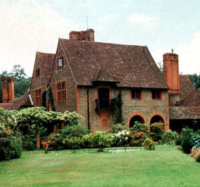 Tigbourne Court