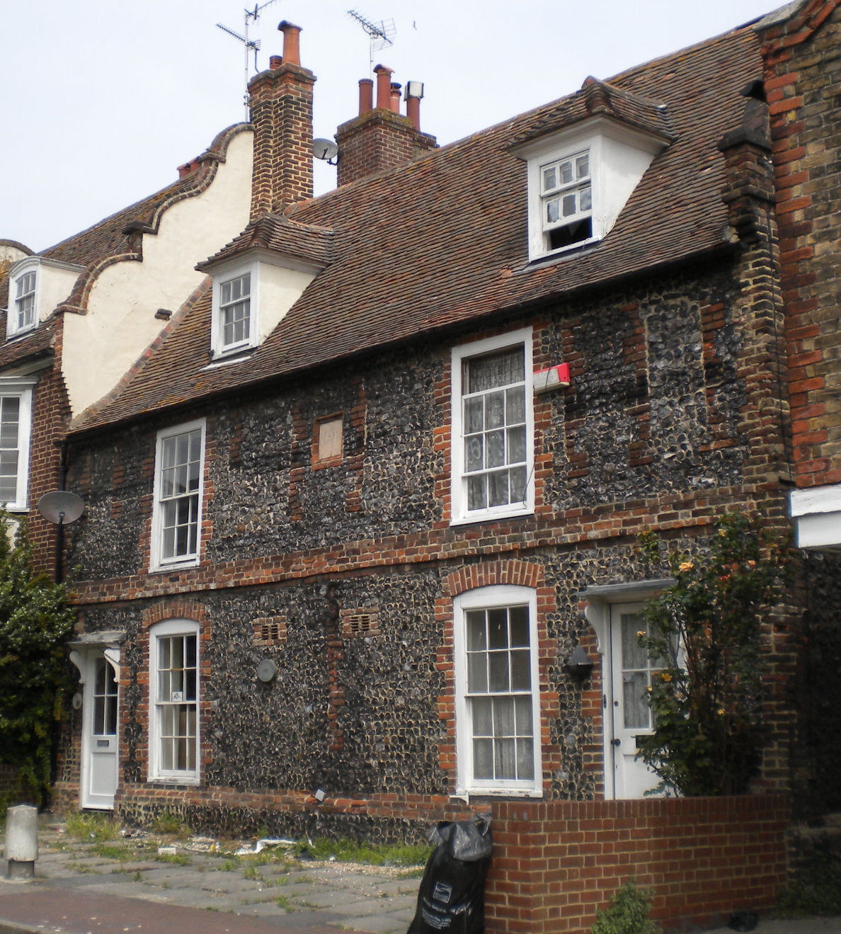cottages in Margate Old Town