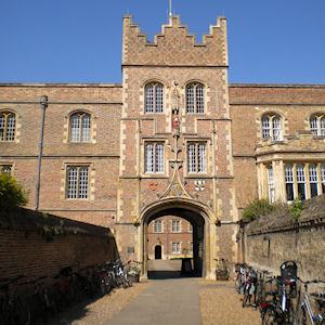 Jesus gatehouse (C15)