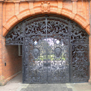 Newnham back gate