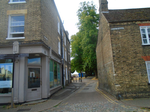Pikes Walk