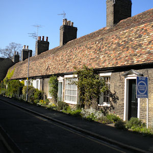 Orchard Street (C19)