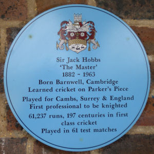 Blue plaque about Jack Hobbs