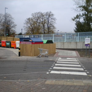 Passage to Beehive Centre from Coldhams Lane