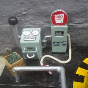 Dinky rocket, Green St